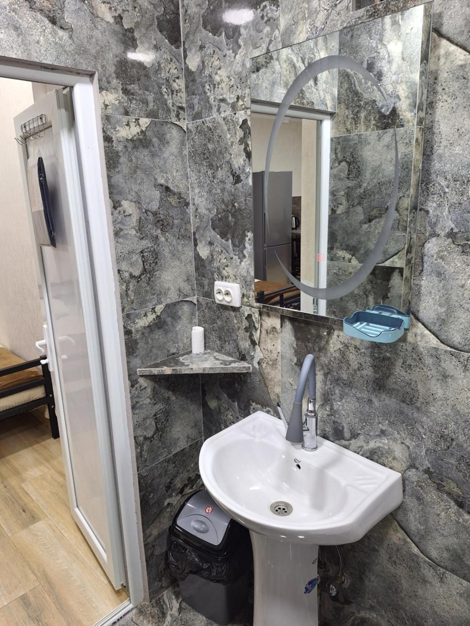 Guest House 15A Kutaisi Dış mekan fotoğraf